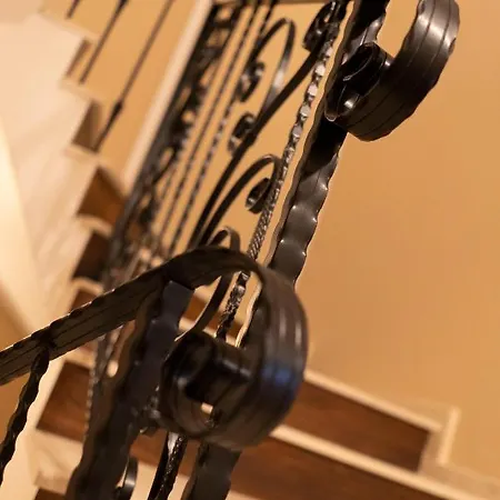 Pulpudeva Family Hotel