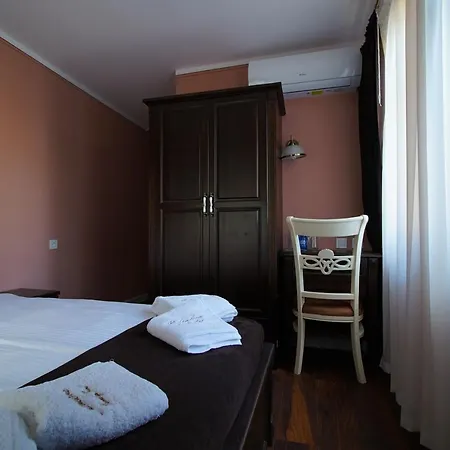 Pulpudeva Family Hotel 3*