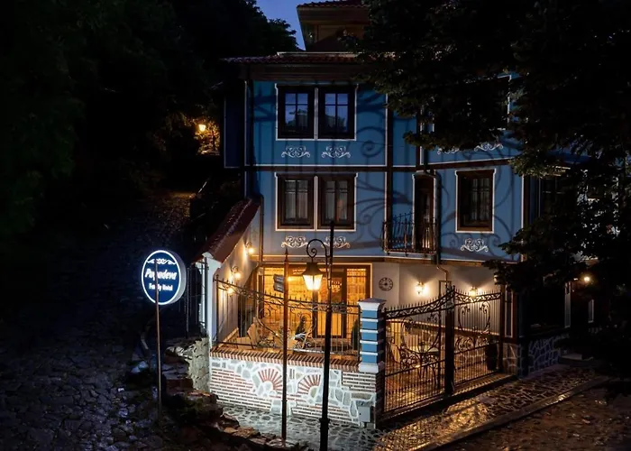 Pulpudeva Family 酒店